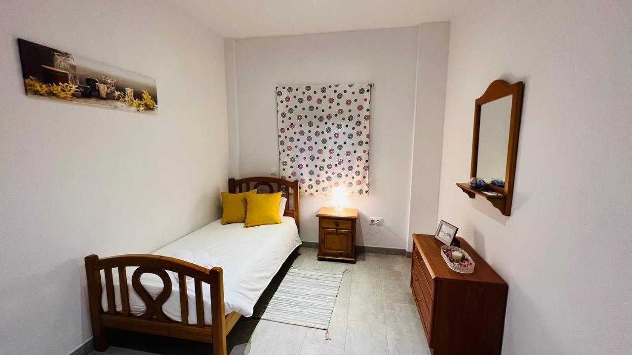 Habitacion En Virgen Del Rocio Sevilla Kültér fotó
